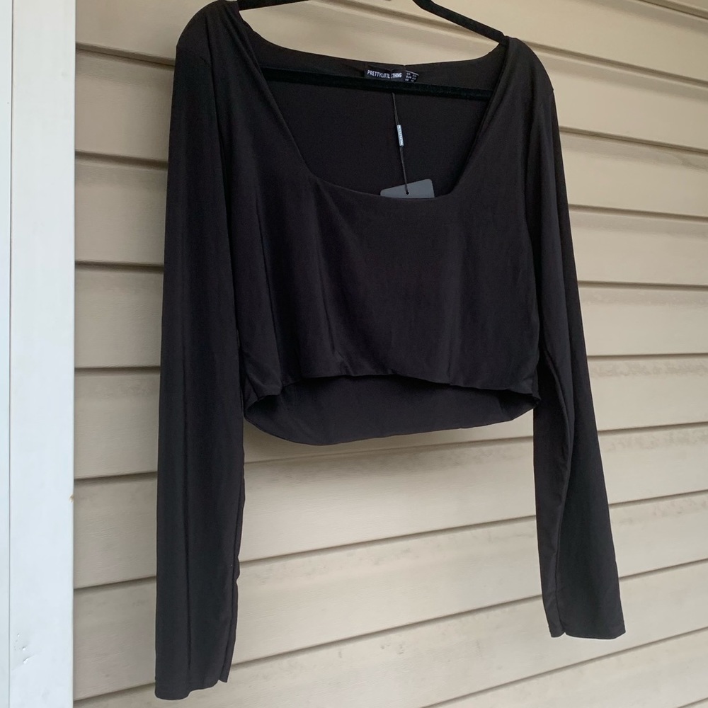 NWT PrettyLittleThing Plus Square Neck Crop Top